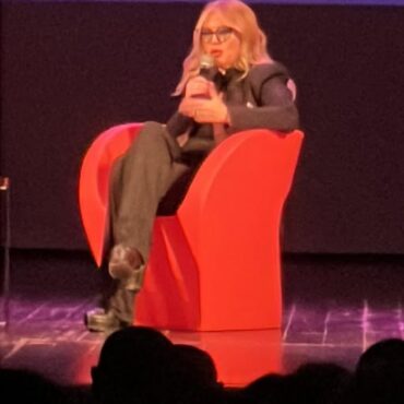 Roberta Bruzzone ospite di Barbara Fontanesi